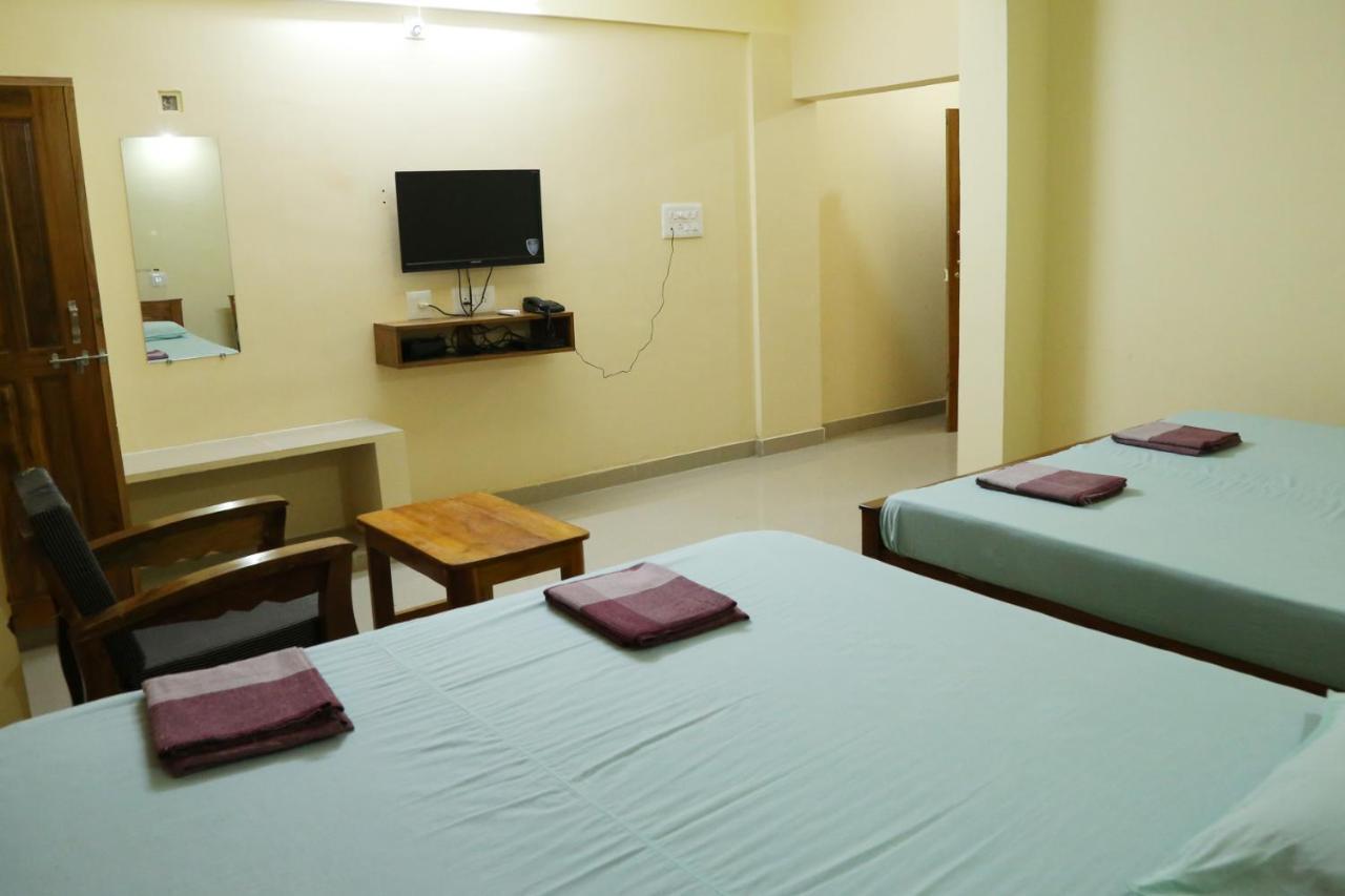 Sooryakamal Mahal Hotel Dharmastala Luaran gambar